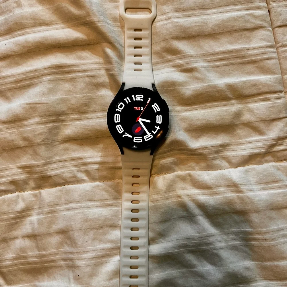 Samsung Galaxy Zflip 5 with Samsung Galaxy watch 5 pro